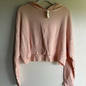 NEW WITH TAGS American Eagle Offline Cropped Sweater